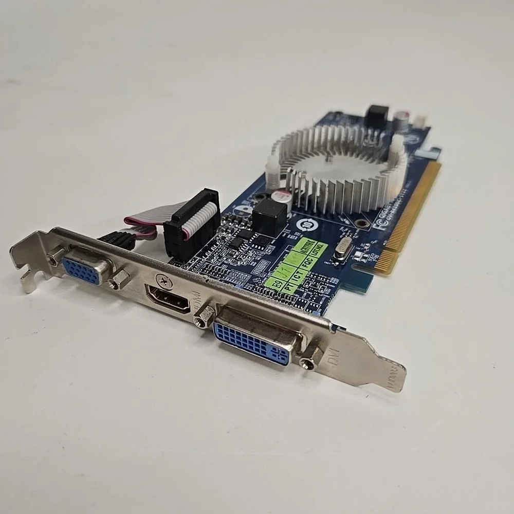 Gigabyte ATI Radeon HD 4350 GV-R4350C-512I 512MB Video Graphics Card‎
